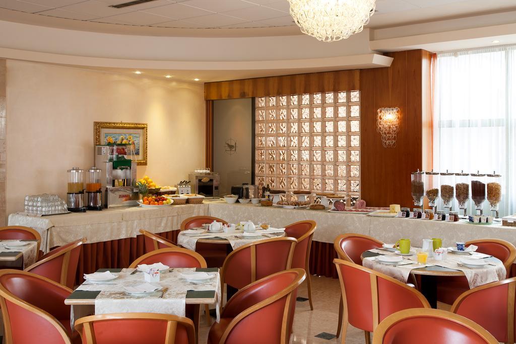 Best Western Hotel Leonardo Da Vinci إيربا المظهر الخارجي الصورة