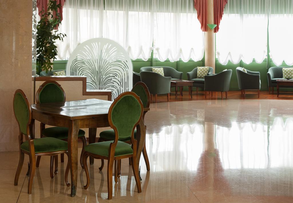 Best Western Hotel Leonardo Da Vinci إيربا المظهر الخارجي الصورة